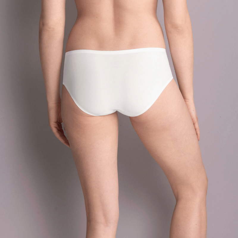 Slip Essential Anita liscio e invisibile