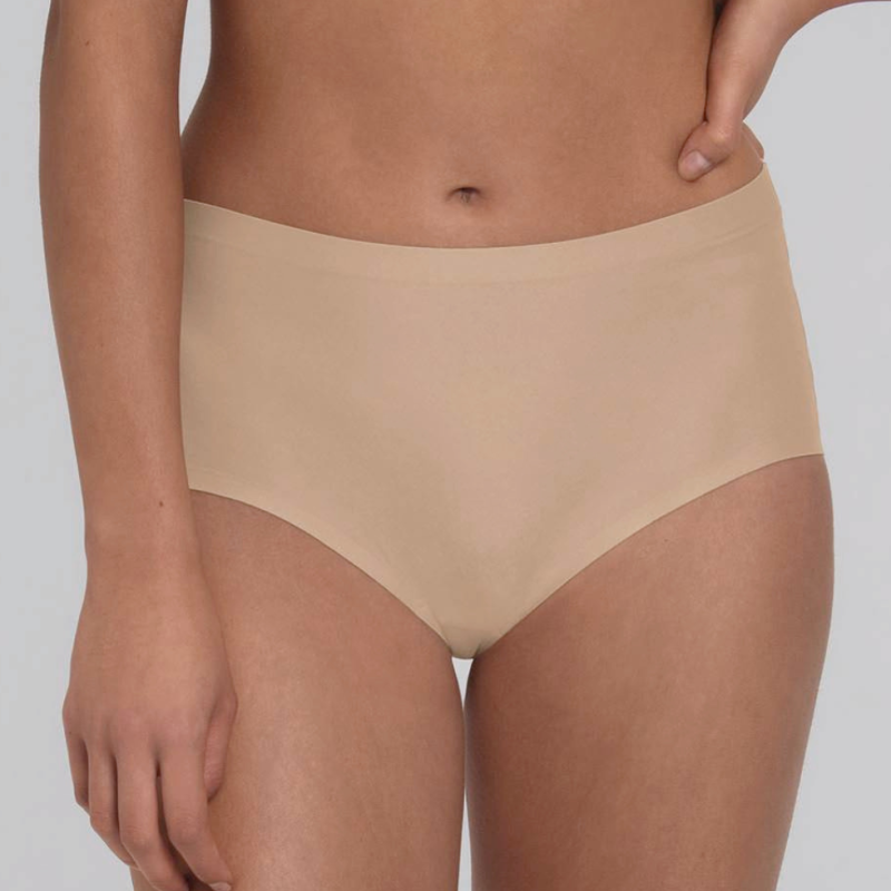 Slip vita alta liscio e invisibile Essentials Anita