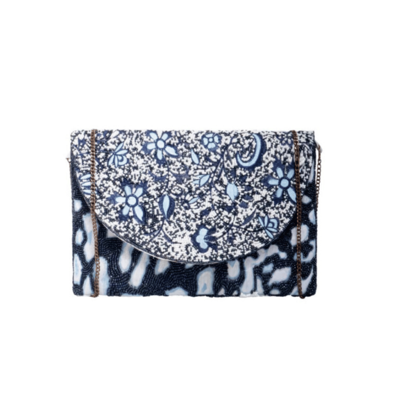 IC-24-B02-Borsa busta con perline Diva - Azzurro multicolor