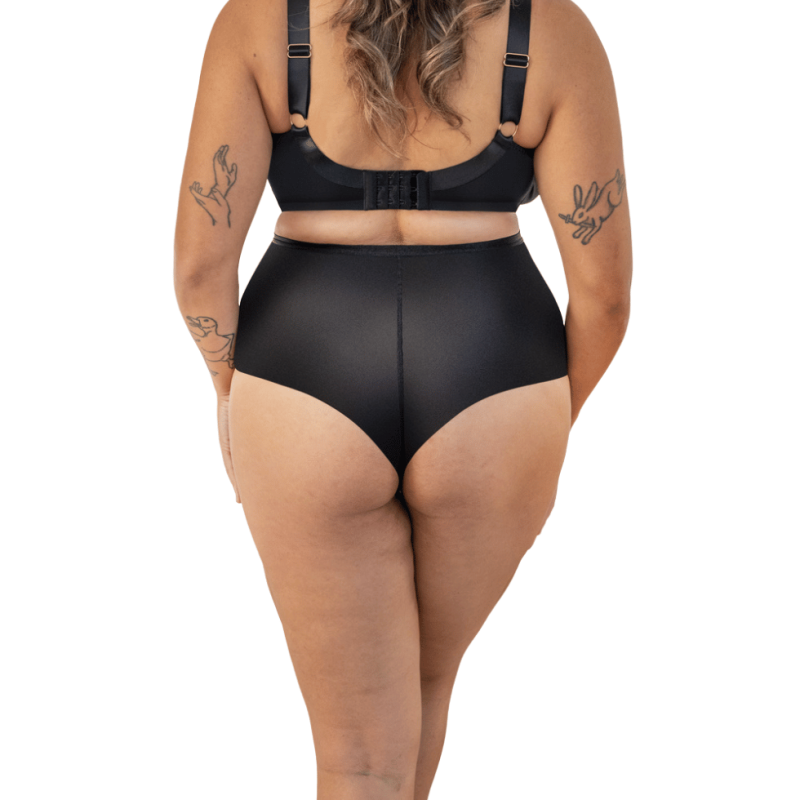 Brasiliana vita alta Queen Krisline