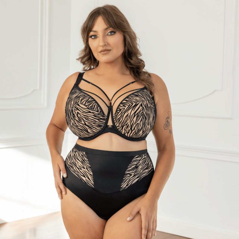 Brasiliana vita alta Queen Krisline