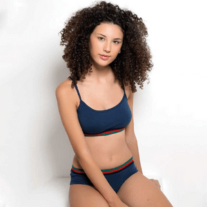 Intimo Bimba e Ragazza